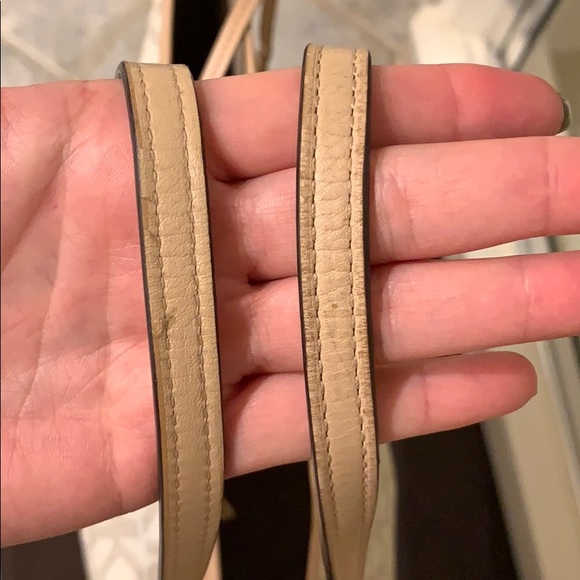 Michael Kors authentic tote - Picture 10 of 11